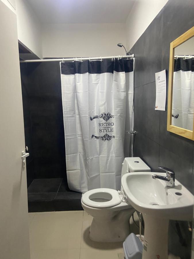 Black Star Art Hostel Neuquen Ngoại thất bức ảnh